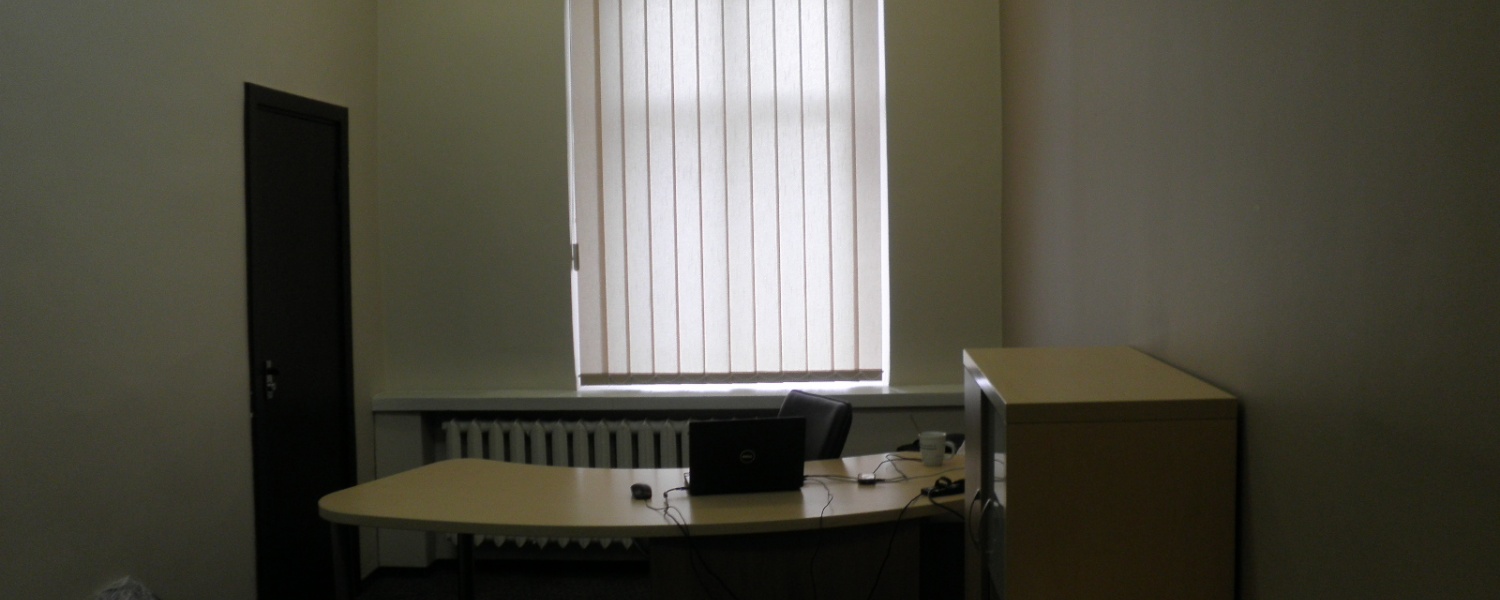 New Town, 1 Room Rooms,Rooms,Renting,1043