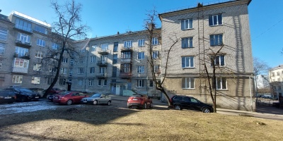 New Town, 4 Rooms Rooms,2 BathroomsBathrooms,Apartment,For Sale,1095